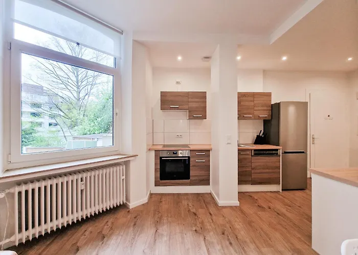 Tolstov - 1 Or 3 - 20 Min Messe Dus And Old Town Dus Apartament Düsseldorf