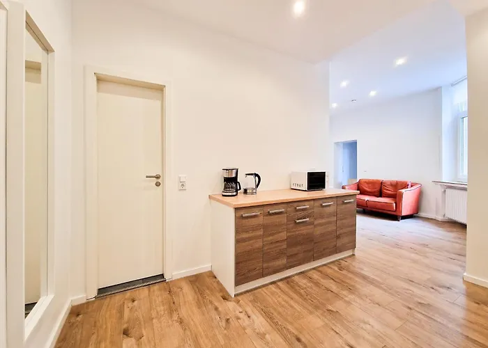 Apartament Tolstov - 1 Or 3 - 20 Min Messe Dus And Old Town Dus Düsseldorf